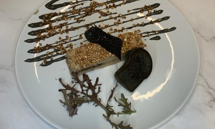 Foie gras à l'ail noir - Carte automne 2021 Saveurs des grands enfants Cugnaux